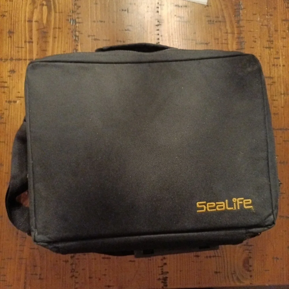 SeaLife Padded Camera Case Black Zippered w/ Shoulder Strap 12